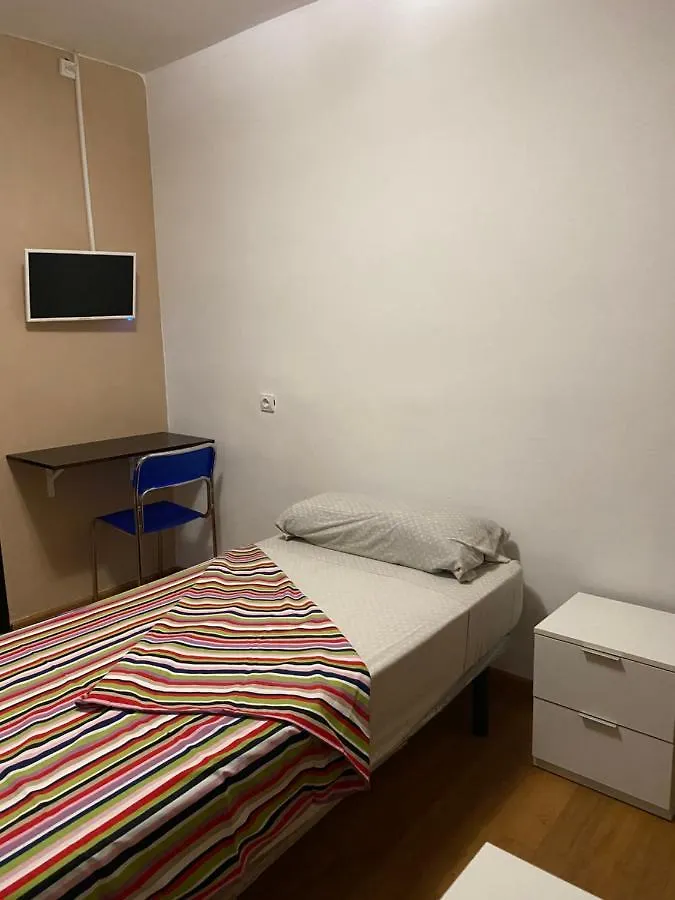 Hostal Urpi-Oklahoma Reus Guest house