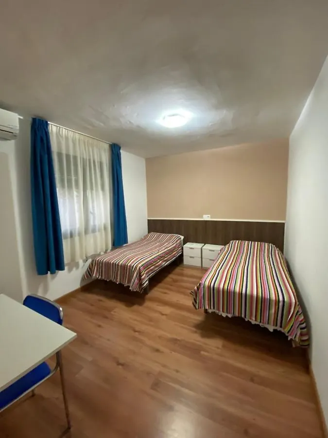 Hostal Urpi-Oklahoma Reus Spain