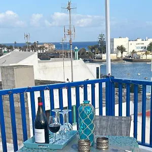 https://old-town-sea-view-house.in-canary-islands.com